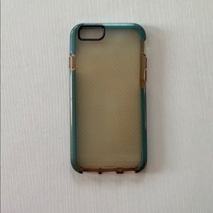 iPhone 6/6s Tech21 Case